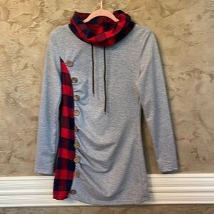 JustFab brand, Size M, color is gray with black and red plaid